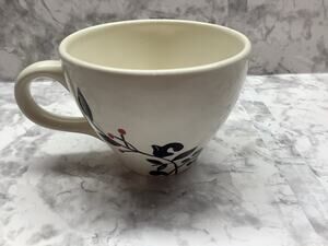 Laurie Gates Designer Mug - Distinctive Leopard Print Shoe Graphic